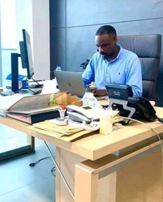 Denis Omar Bongo décroche un contrat de 325 millions pour la campagne de son pépé l’Empereur