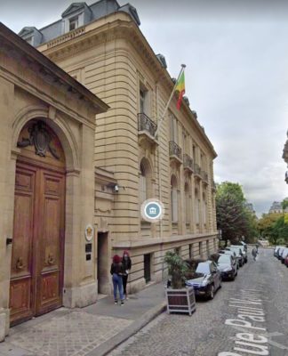 Ambassade Congo Paris: le colonel Ekouya tabasse le conseiller Mokiemo à cause des 50000 euros laissés par Sassou