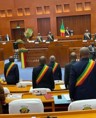 Parlement: Les députés de la majorité, escroqués par les siens