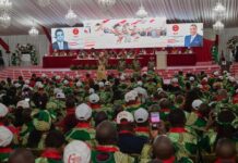 Le PCT se vante d’un bilan positif imaginaire, mais incapable d’élire son propre secrétaire général