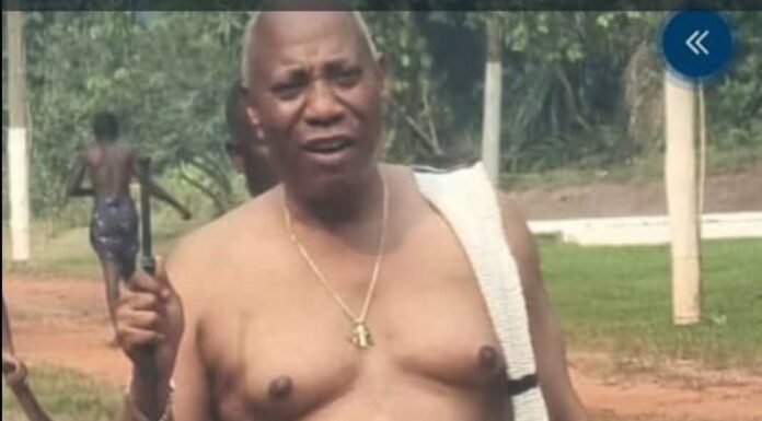 Les voleurs en deuil: la mort de Firmin Ayessa révèle la persistance des rites Andzimba au coeur du pouvoir